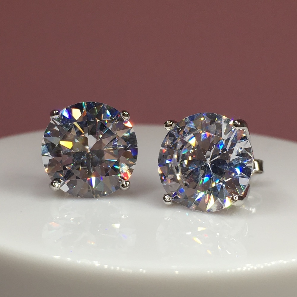 14k white gold 8 ct diamond stud earrings silver - Picture 5 of 10